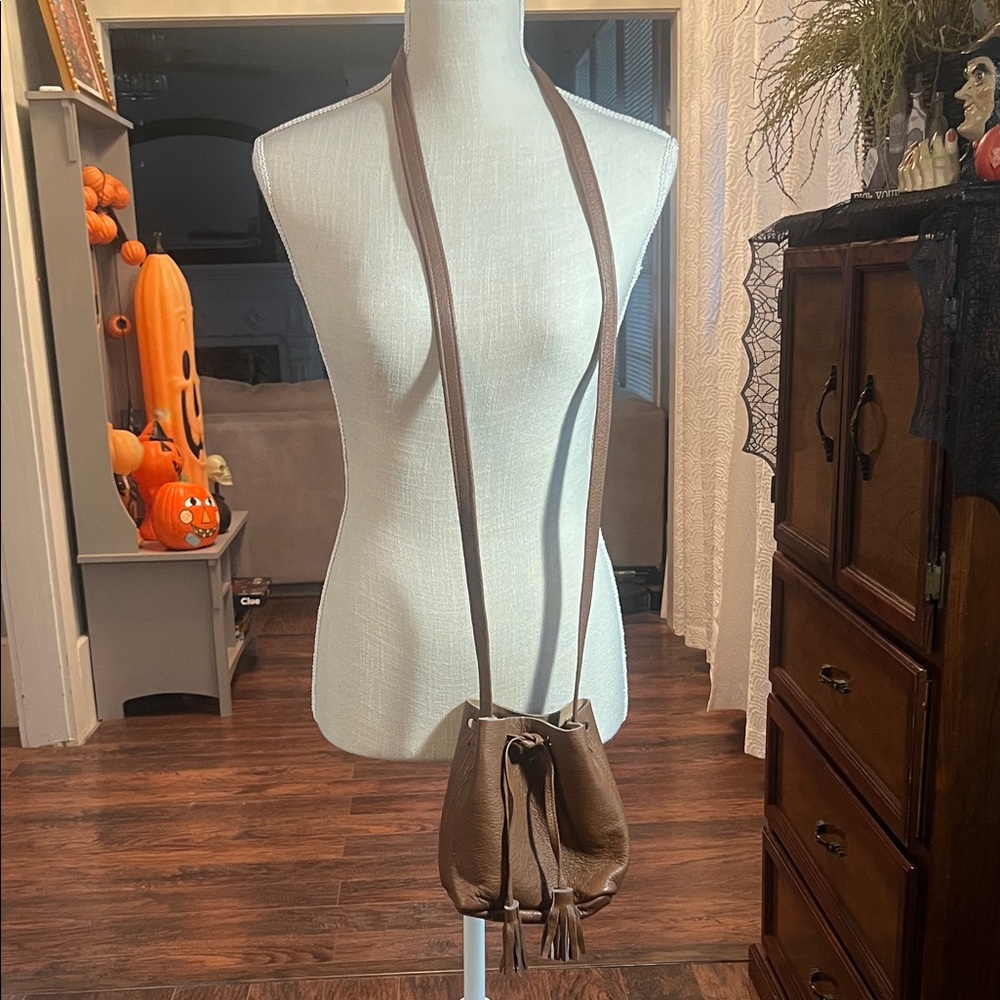 Elegant Tan Mini Bucket Bag